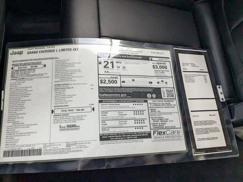 New 2025 Jeep Grand Cherokee L Limited w/ Trailer Tow Package image 18