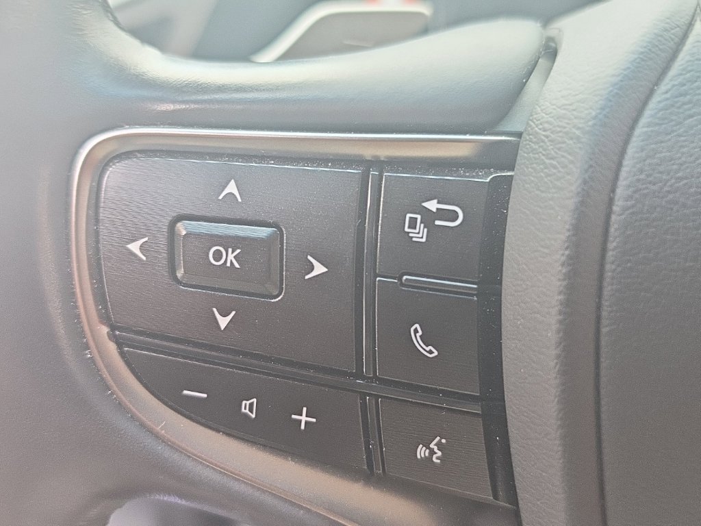 Used 2025 Lexus ES 300h w/ Technology Package FWD image 15