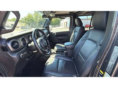 Used 2022 Jeep Wrangler Unlimited Sport AWD/4WD image 29