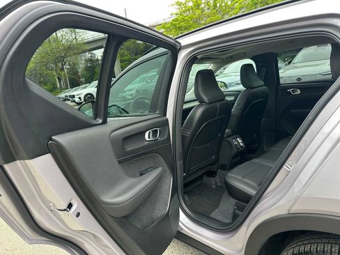 Used 2026 Volvo XC40 B5 Ultra w/ Climate Package AWD/4WD image 16