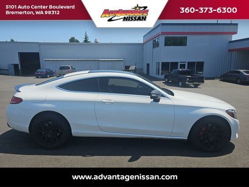 Used 2017 Mercedes-Benz C 300 Coupe image 6