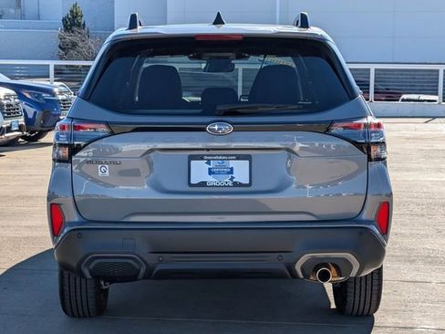 Used 2025 Subaru Forester Limited image 4