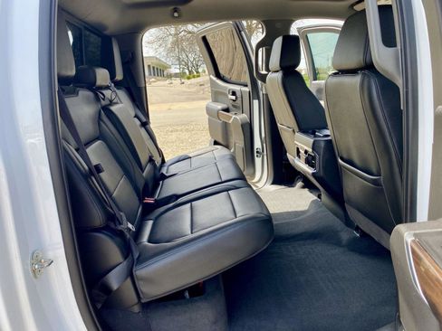 Used 2020 GMC Sierra 1500 SLT w/ SLT Premium Plus Package image 15