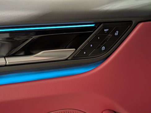 New 2026 Porsche Macan 4 Electric image 22