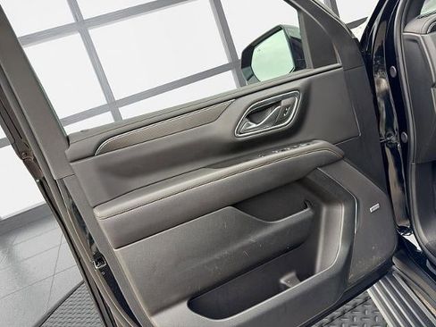 Used 2024 GMC Yukon AT4 w/ AT4 Premium Package AWD/4WD image 45
