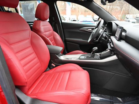 Used 2024 Dodge Hornet R/T Plus w/ R/T Blacktop Package image 22