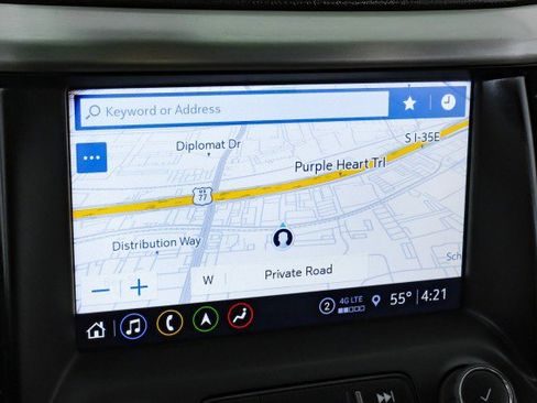 Used 2023 GMC Acadia SLT image 19