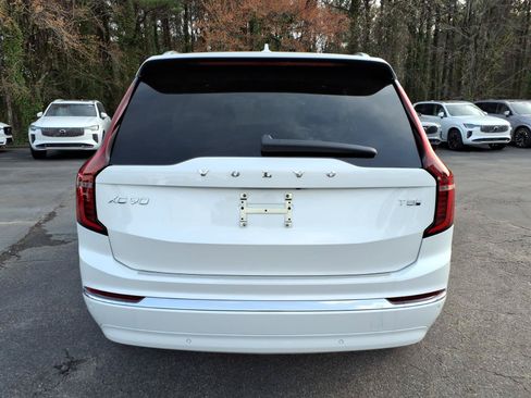 New 2026 Volvo XC90 T8 Plus w/ Protection Package Premier AWD/4WD image 4