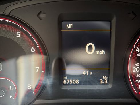 Certified 2021 Volkswagen Passat 2.0T R-Line w/ Luggage Net & Mats Package image 17