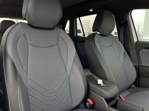 New 2026 Volkswagen Tiguan SE R-Line image 23