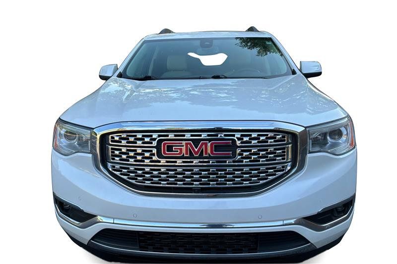 Used 2017 GMC Acadia Denali w/ Technology Package FWD image 24