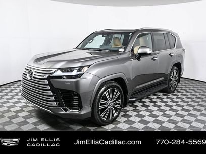 Used 2025 Lexus LX 600 4WD w/ Luxury Package
