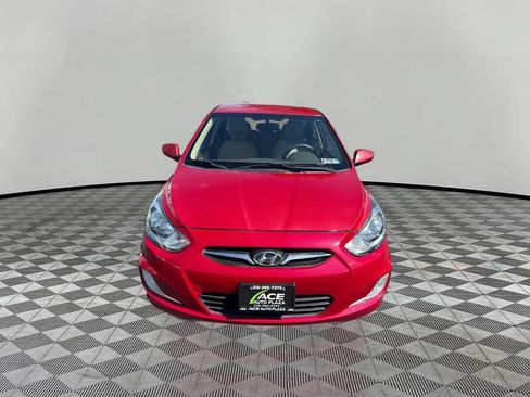 Used 2013 Hyundai Accent GLS w/ Premium Pkg FWD image 3