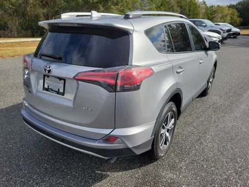 Used 2018 Toyota RAV4 XLE image 10