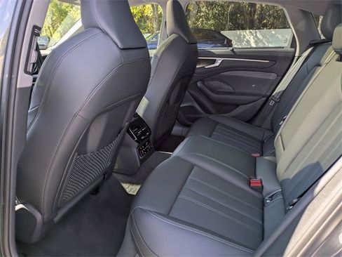 Used 2026 Audi A6 Premium Plus w/ Premium Plus Package image 5