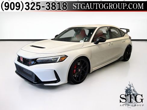 Used 2024 Honda Civic Type R image 1