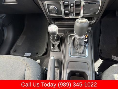 New 2026 Jeep Wrangler Unlimited Sport w/ Convenience Group AWD/4WD image 24
