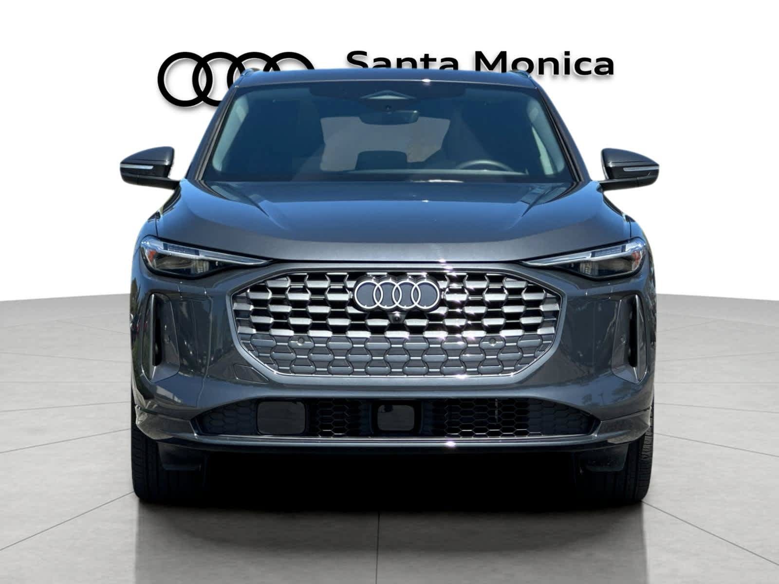 Used 2025 Audi Q5 Premium w/ Premium Plus AWD/4WD image 10