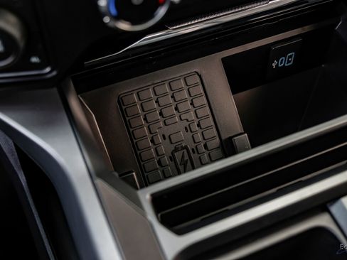 Used 2026 Ford F450 Lariat w/ FX4 Off-Road Package image 64