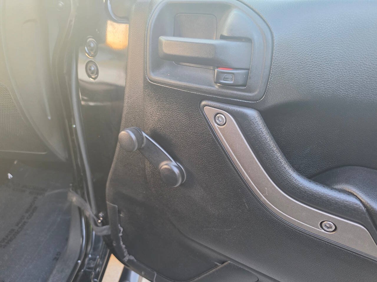 Used 2013 Jeep Wrangler Sport AWD/4WD image 20
