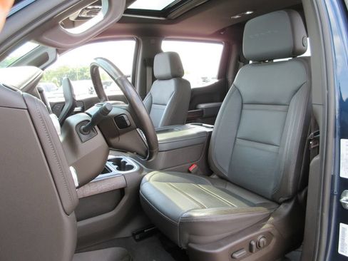 Used 2021 GMC Sierra 1500 Denali w/ LPO, GMC Protection Package AWD/4WD image 23