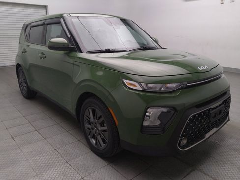 Used 2022 Kia Soul EX FWD image 13