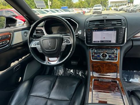 Used 2020 Lincoln Continental Reserve w/ Luxury Package AWD/4WD image 16