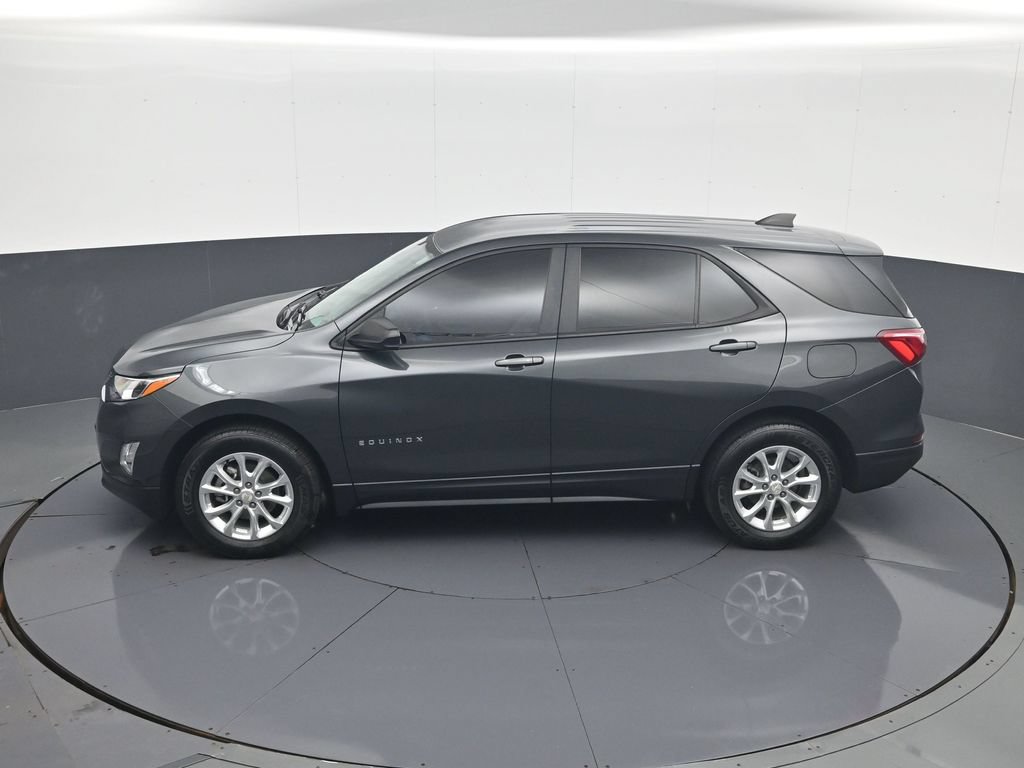 Used 2020 Chevrolet Equinox LS w/ LS Convenience Package FWD image 21