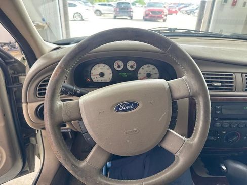 Used 2007 Ford Taurus SEL FWD image 16