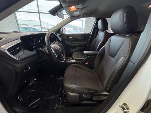 Used 2025 Buick Encore GX Preferred image 26