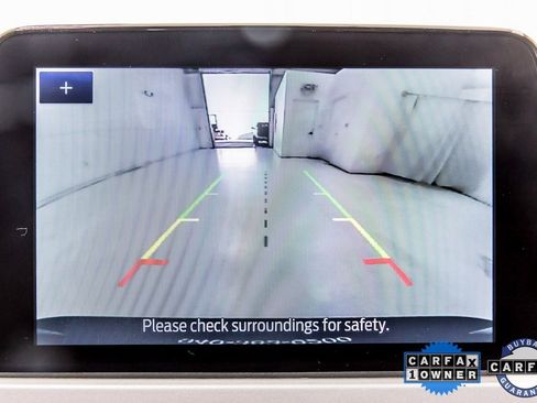 Used 2021 Ford Escape SE image 14