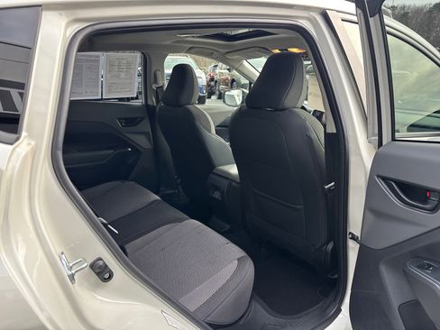 Certified 2024 Subaru Crosstrek 2.0i Premium image 41