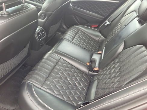 Used 2020 Genesis G70 2.0T w/ Prestige Package image 25