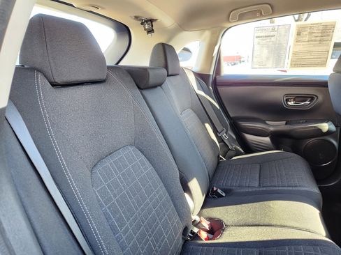 Certified 2023 Honda HR-V LX image 29