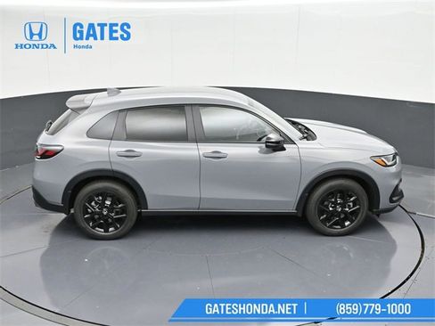 Certified 2025 Honda HR-V Sport image 46