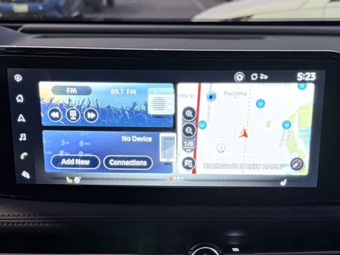 Used 2024 Nissan Ariya FWD image 13