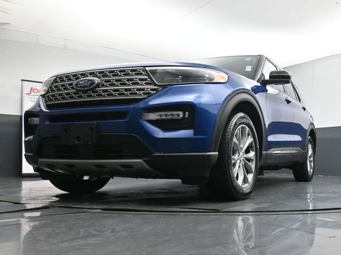 Used 2023 Ford Explorer Limited image 38