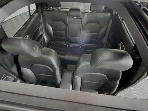 Used 2018 Mercedes-Benz GLA 250 4MATIC image 12