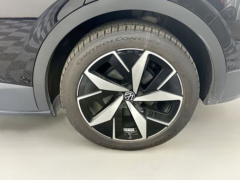 Used 2023 Volkswagen ID.4 Pro S image 11