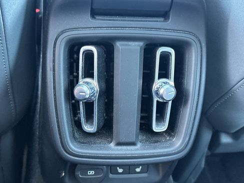 Used 2023 Polestar Polestar 2 w/ Pilot Pack AWD/4WD image 40