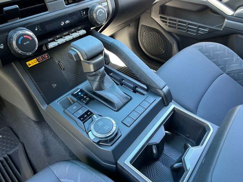 New 2025 Toyota Tacoma SR5 AWD/4WD image 22