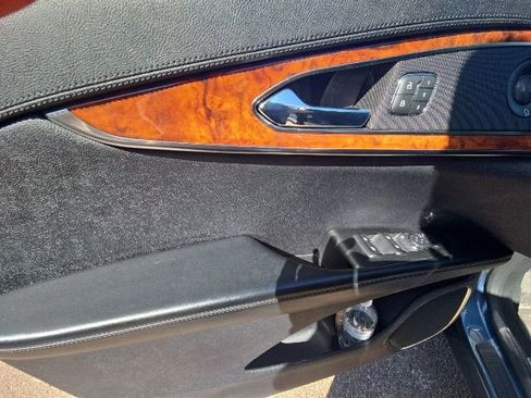 Used 2019 Lincoln Nautilus Reserve w/ Cargo Utility Package AWD/4WD image 5