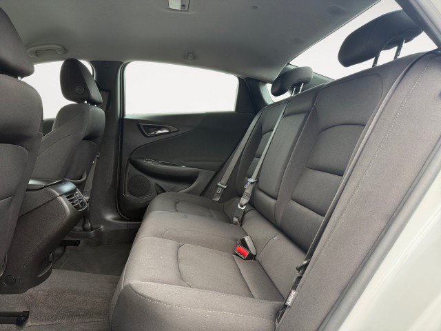 Used 2024 Chevrolet Malibu LT FWD image 12