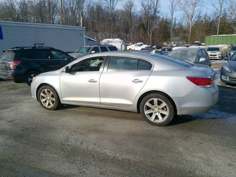 Used 2011 Buick LaCrosse CXL image 8