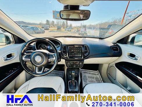 Used 2021 Jeep Compass Limited AWD/4WD image 10