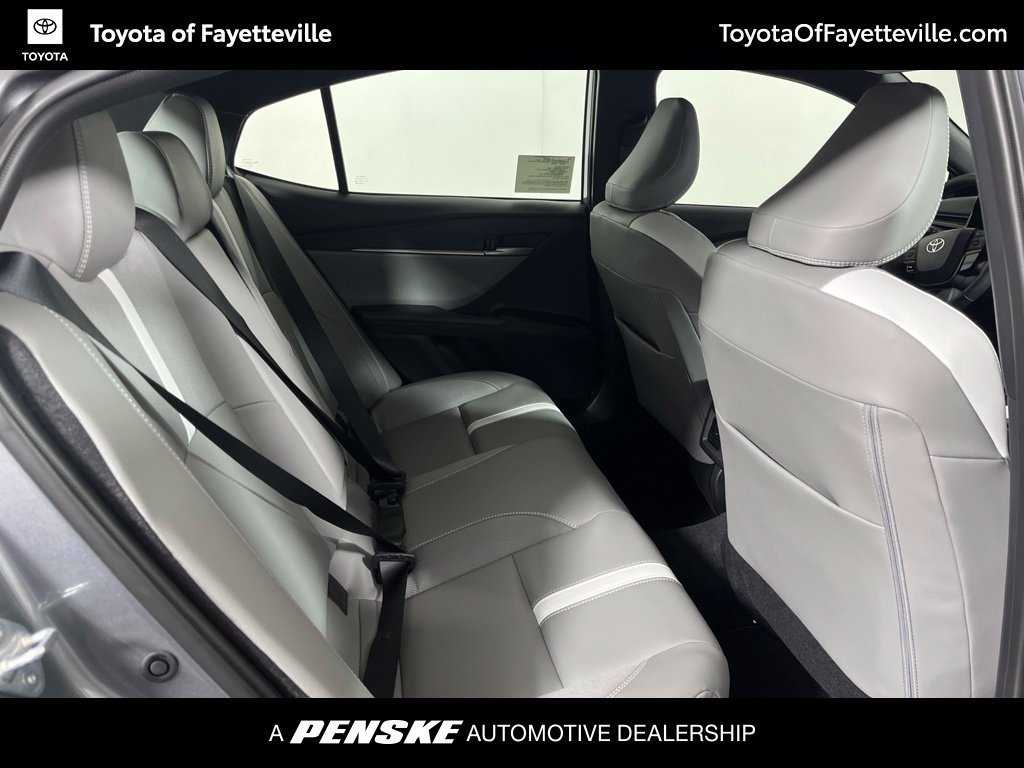 New 2026 Toyota Camry SE w/ Convenience Package FWD image 7