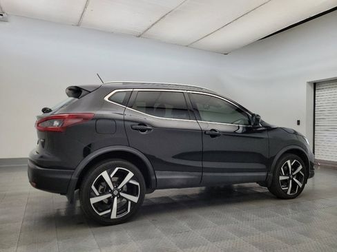 Used 2021 Nissan Rogue Sport SL AWD/4WD image 10