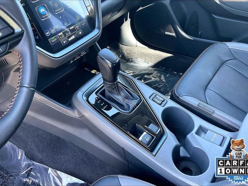 Certified 2024 Subaru Crosstrek 2.5i Limited AWD/4WD image 17