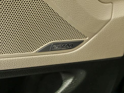 Used 2018 Genesis G80 3.8 w/ Option Group 03 image 7