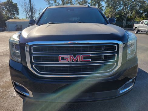 Certified 2016 GMC Yukon SLT image 2